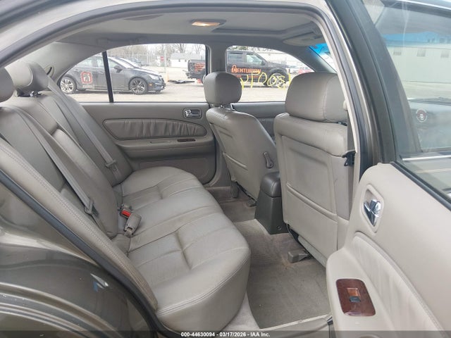 1999 Infiniti I30 Limited/standard/touring მანქანა იყიდება აუქციონზე, vin: JNKCA21A1XT757428, აუქციონის ნომერი: 44630094