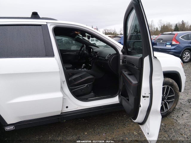 1C4RJFLT6MC669018 Jeep Grand Cherokee Trailhawk 4x4