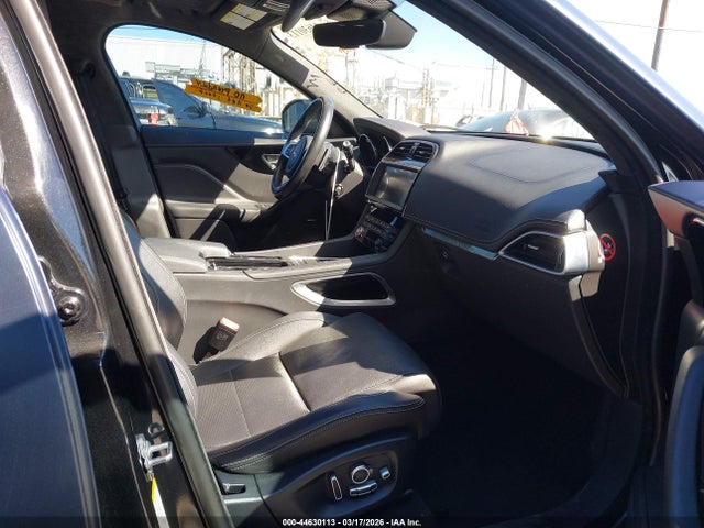 Продаж на аукціоні авто 2019 Jaguar F-pace 25t R-sport/30t R-sport, vin: SADCL2GX9KA364129, номер лоту: 44630113