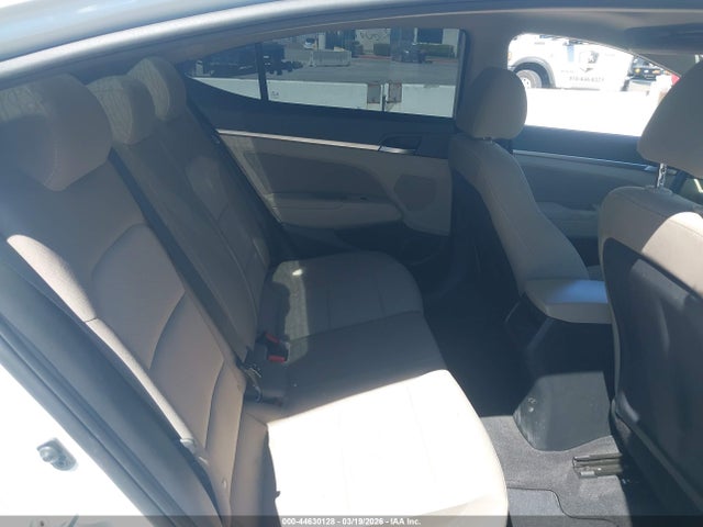 Hyundai Elantra Value Edition 2019 5NPD84LF8KH422038 Image 8