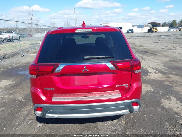 Продаж на аукціоні авто 2017 Mitsubishi Outlander Se, vin: JA4AD3A32HZ035644, номер лоту: 44630130