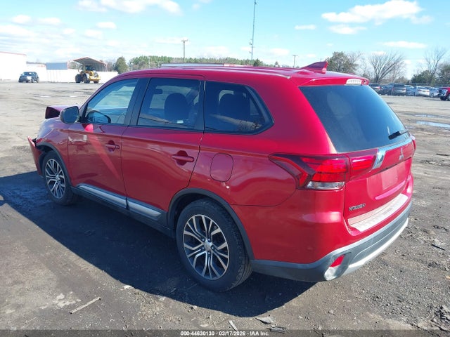Продаж на аукціоні авто 2017 Mitsubishi Outlander Se, vin: JA4AD3A32HZ035644, номер лоту: 44630130