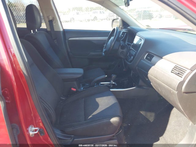 Продаж на аукціоні авто 2017 Mitsubishi Outlander Se, vin: JA4AD3A32HZ035644, номер лоту: 44630130