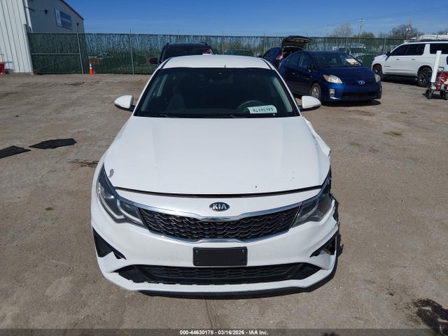 2019 Kia Optima Lx მანქანა იყიდება აუქციონზე, vin: 5XXGT4L37KG358233, აუქციონის ნომერი: 44630178