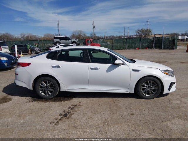 2019 Kia Optima Lx მანქანა იყიდება აუქციონზე, vin: 5XXGT4L37KG358233, აუქციონის ნომერი: 44630178
