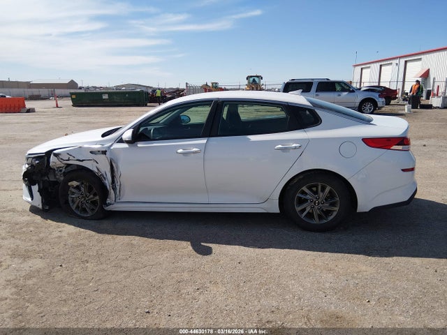 2019 Kia Optima Lx მანქანა იყიდება აუქციონზე, vin: 5XXGT4L37KG358233, აუქციონის ნომერი: 44630178