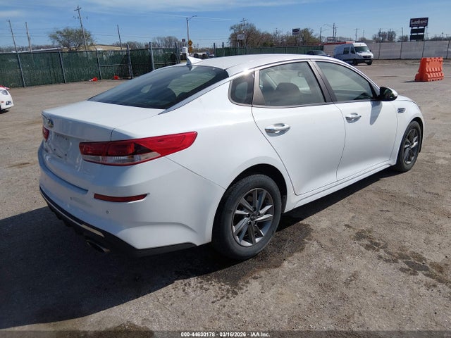 2019 Kia Optima Lx მანქანა იყიდება აუქციონზე, vin: 5XXGT4L37KG358233, აუქციონის ნომერი: 44630178