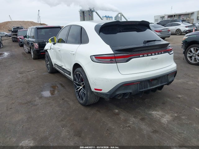 Porsche Macan T 2024 WP1AA2A52RLB03115 Image 3