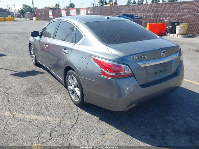 Nissan Altima 2.5 Sv 2015 1N4AL3AP8FC236059 Image 3