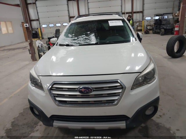 Aukcja sprzedaży 2015 Subaru Outback 2.5i Premium, vin: 4S4BSACC2F3279467, numer aukcji: 44630220