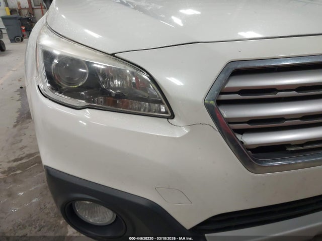 Aukcja sprzedaży 2015 Subaru Outback 2.5i Premium, vin: 4S4BSACC2F3279467, numer aukcji: 44630220