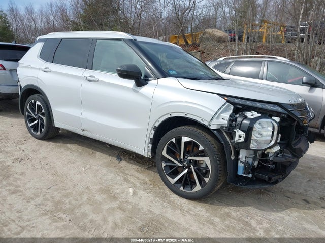 44630219 :رقم المزاد ، JA4J4VA85PZ037815 vin ، 2023 Mitsubishi Outlander Sel 2.5 S-awc/sel 40th Anniversary S-awc/sel Black Edition S-awc مزاد بيع