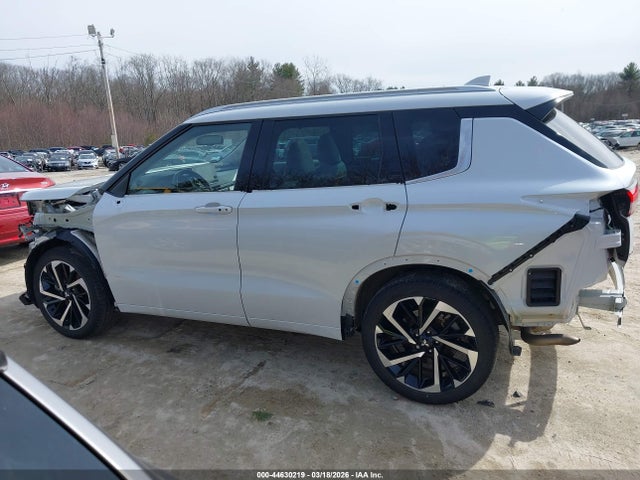 44630219 :رقم المزاد ، JA4J4VA85PZ037815 vin ، 2023 Mitsubishi Outlander Sel 2.5 S-awc/sel 40th Anniversary S-awc/sel Black Edition S-awc مزاد بيع