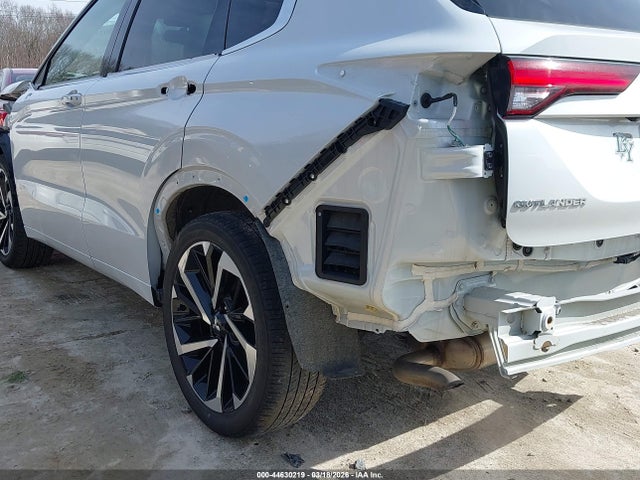 44630219 :رقم المزاد ، JA4J4VA85PZ037815 vin ، 2023 Mitsubishi Outlander Sel 2.5 S-awc/sel 40th Anniversary S-awc/sel Black Edition S-awc مزاد بيع