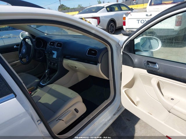 2011 Volkswagen Jetta Sportwagen 2.0l Tdi მანქანა იყიდება აუქციონზე, vin: 3VWPL7AJ4BM716743, აუქციონის ნომერი: 44630232