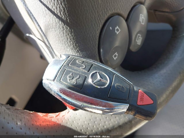 44630247 :رقم المزاد ، WDBUF56X58B200694 vin ، 2008 Mercedes-benz E 350 مزاد بيع