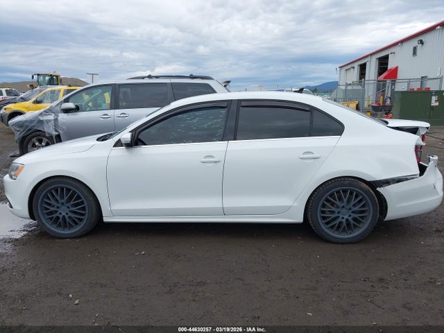 3VWD17AJ2EM300039 Volkswagen Jetta 1.8t Se