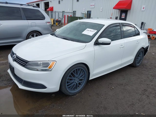 3VWD17AJ2EM300039 Volkswagen Jetta 1.8t Se