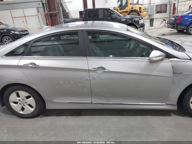 Aukcja sprzedaży 2012 Hyundai Sonata Hybrid, vin: KMHEC4A48CA038947, numer aukcji: 44630264
