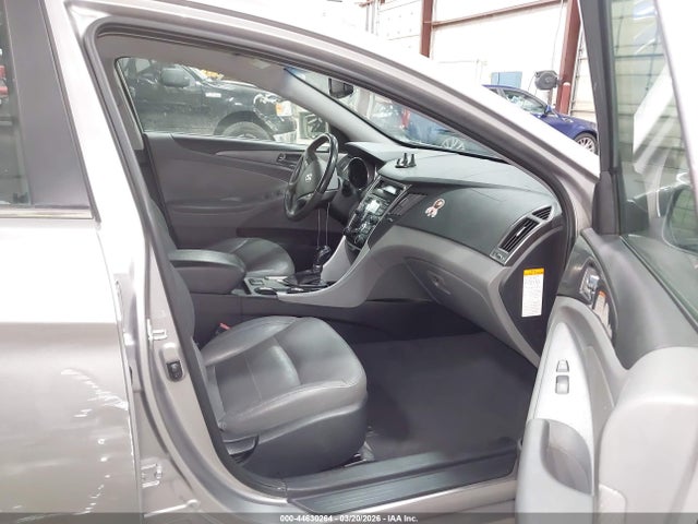 Aukcja sprzedaży 2012 Hyundai Sonata Hybrid, vin: KMHEC4A48CA038947, numer aukcji: 44630264