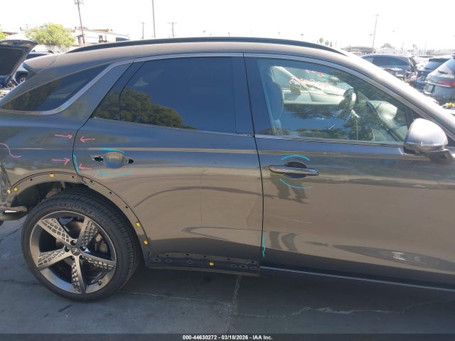 Genesis Gv70 2.5t Awd 2023 KMUMADTB8PU086774 Image 14