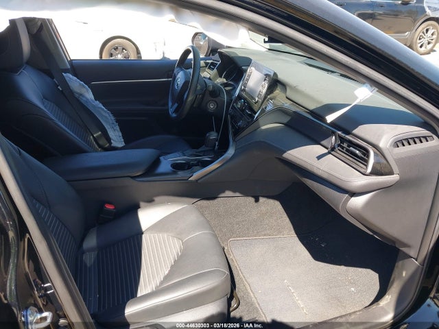 4T1G11AKXRU852651 Toyota CAMRY SE