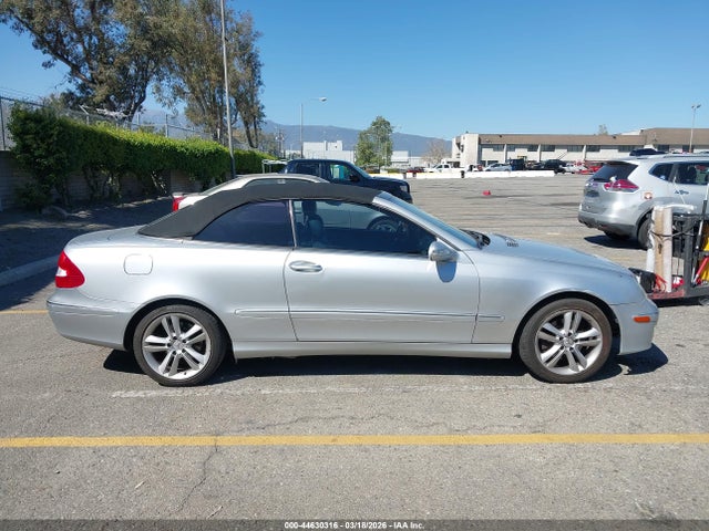 Продаж на аукціоні авто 2006 Mercedes-benz Clk 350, vin: WDBTK56H56F193669, номер лоту: 44630316