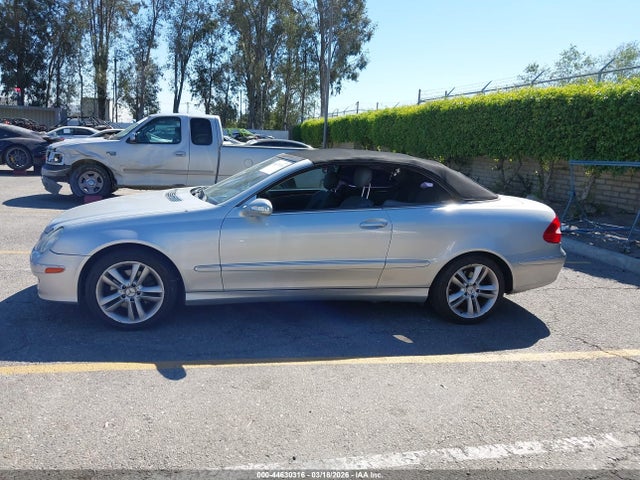 Продаж на аукціоні авто 2006 Mercedes-benz Clk 350, vin: WDBTK56H56F193669, номер лоту: 44630316