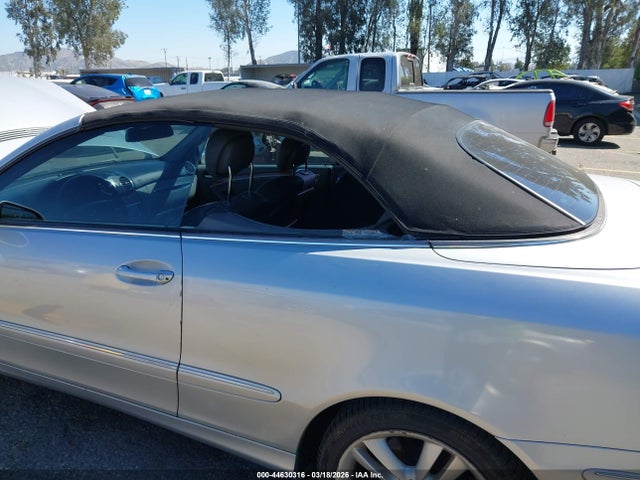 Продаж на аукціоні авто 2006 Mercedes-benz Clk 350, vin: WDBTK56H56F193669, номер лоту: 44630316