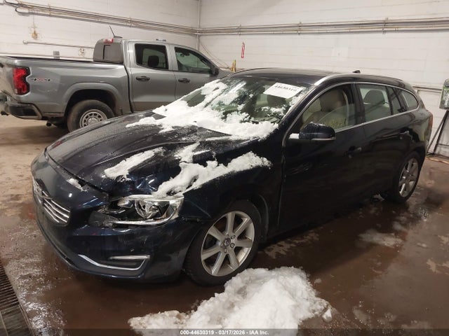 2016 VOLVO V60 YV140MEKXG1302669 Photo 1