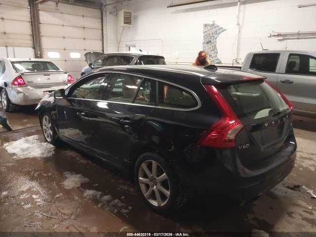 2016 VOLVO V60 YV140MEKXG1302669 Photo 2