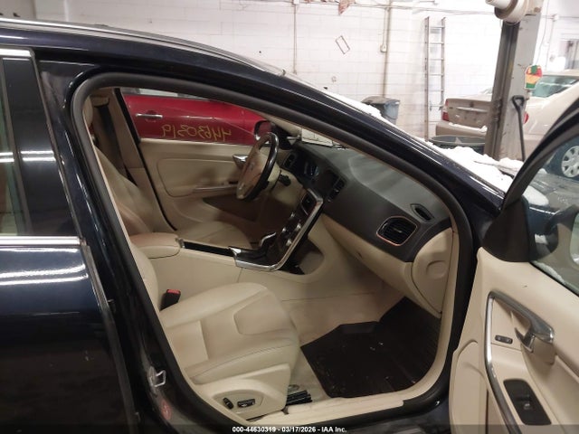 2016 VOLVO V60 YV140MEKXG1302669 Photo 4