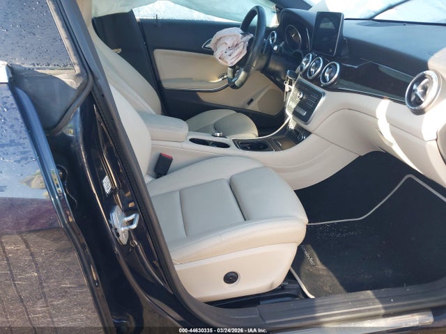 WDDSJ4GB0JN552578 Mercedes-Benz CLA 250 4MATIC