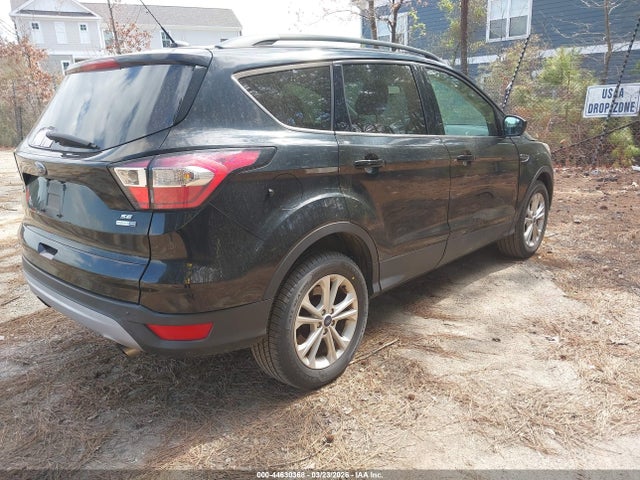 2018 FORD ESCAPE 1FMCU9GD1JUD08587 Photo 3