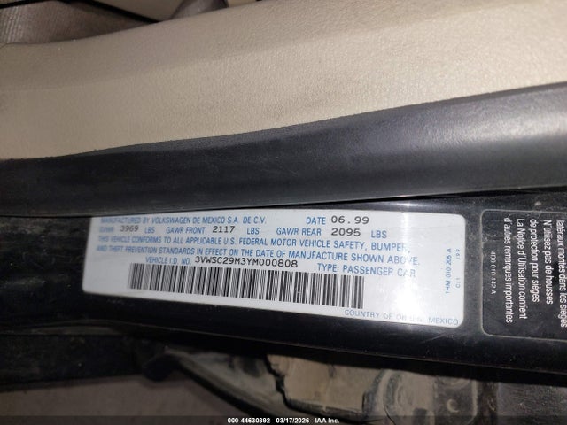 2000 Volkswagen Jetta Gls მანქანა იყიდება აუქციონზე, vin: 3VWSC29M3YM000808, აუქციონის ნომერი: 44630392