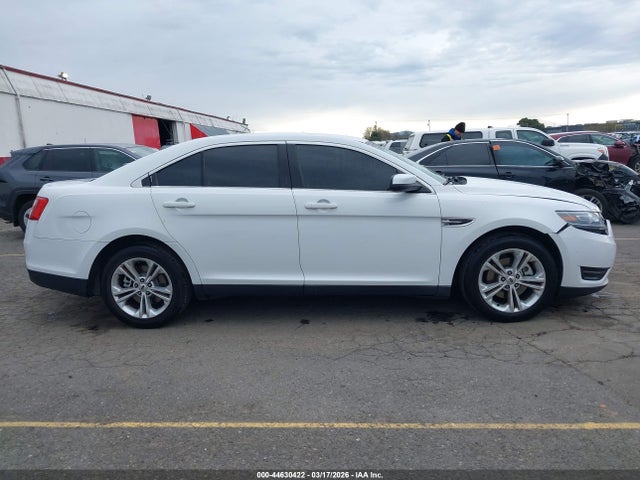 Ford TAURUS SEL 2018 1FAHP2E87JG118814 Image 13