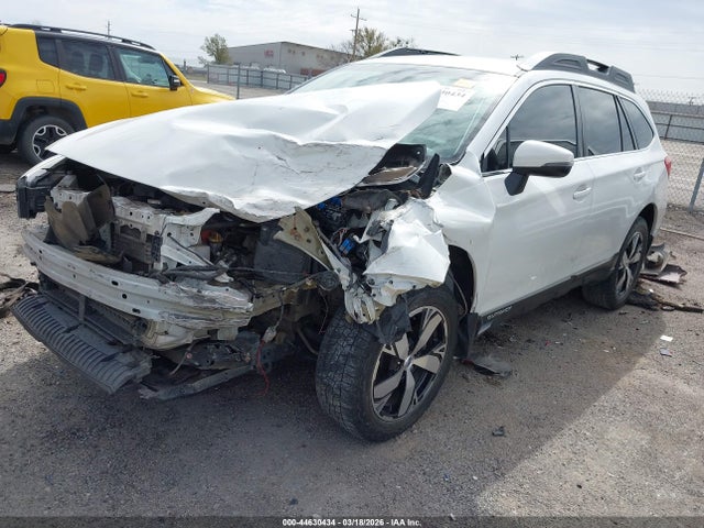 44630434 :رقم المزاد ، 4S4BSAFC1J3347925 vin ، 2018 Subaru Outback 2.5i Premium مزاد بيع