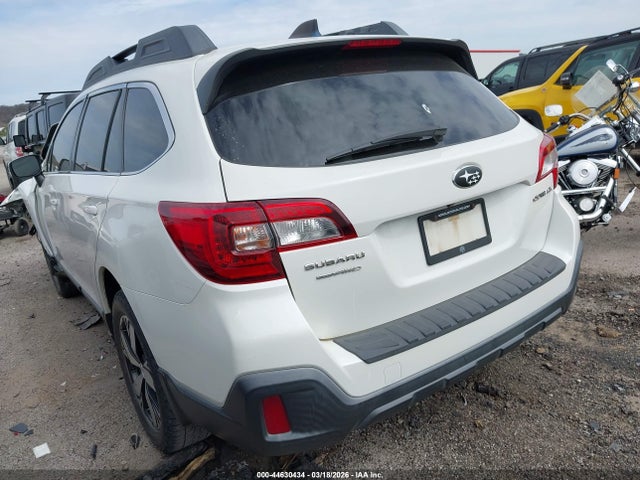 44630434 :رقم المزاد ، 4S4BSAFC1J3347925 vin ، 2018 Subaru Outback 2.5i Premium مزاد بيع
