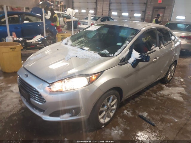 2019 FORD FIESTA 3FADP4BJ1KM123385 Photo 1