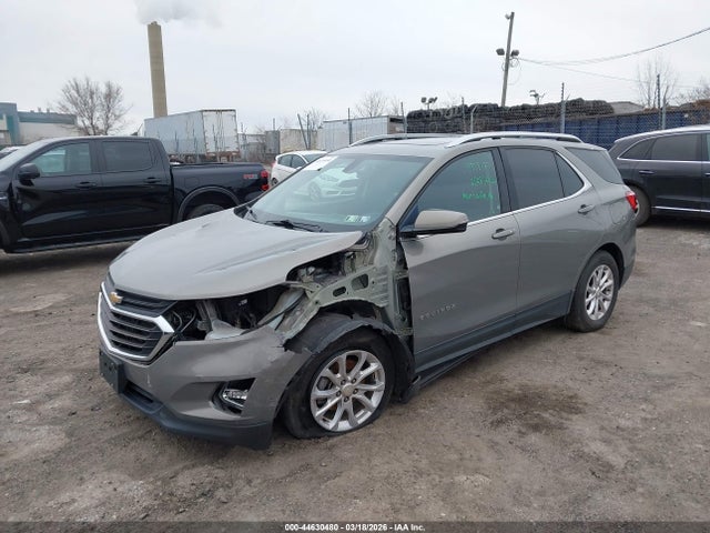 Chevrolet EQUINOX LT 2018 3GNAXSEV6JS648668 Image 2