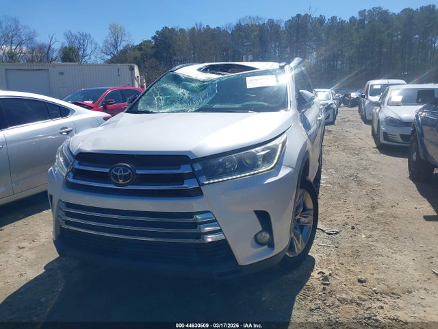 2017 Toyota Highlander Limited მანქანა იყიდება აუქციონზე, vin: 5TDYZRFH8HS234311, აუქციონის ნომერი: 44630509