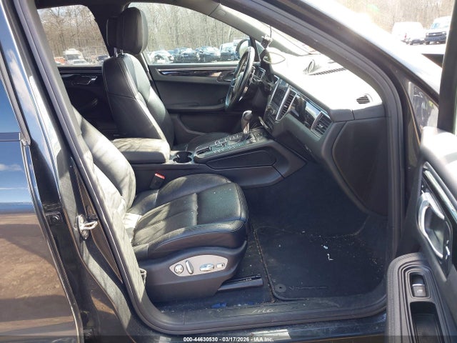Продаж на аукціоні авто 2017 Porsche Macan, vin: WP1AA2A56HLB04377, номер лоту: 44630530