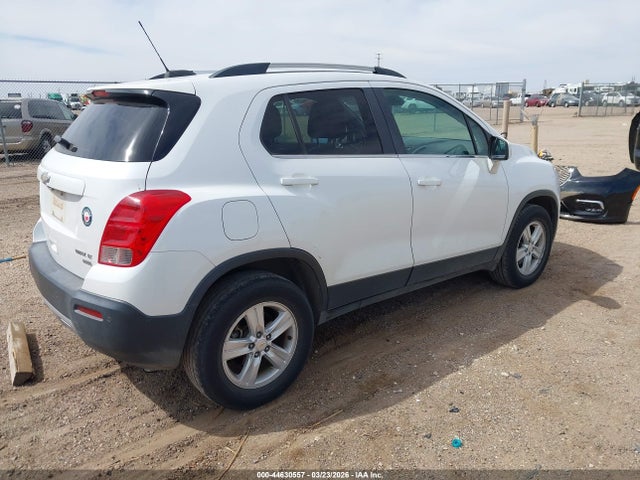 KL7CJPSB0GB533558 Chevrolet Trax Lt