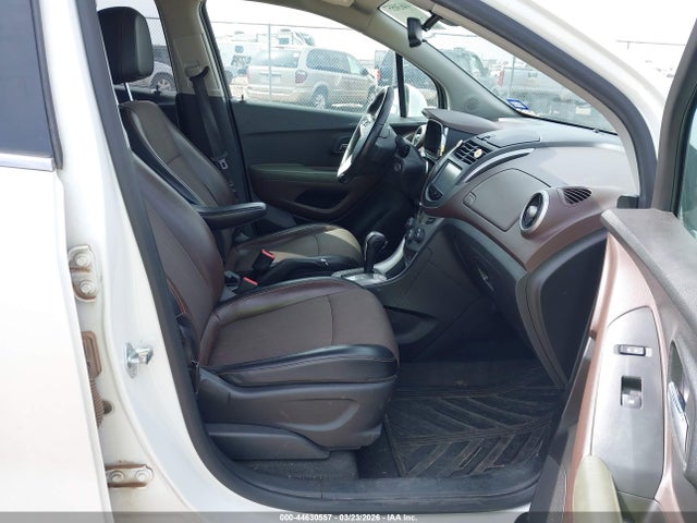 KL7CJPSB0GB533558 Chevrolet Trax Lt