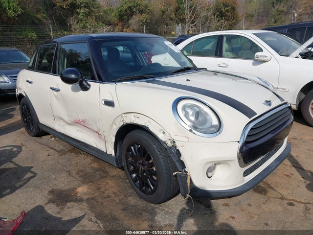 Продаж на аукціоні авто 2018 Mini Hardtop Cooper, vin: WMWXU1C57J2F79560, номер лоту: 44630577