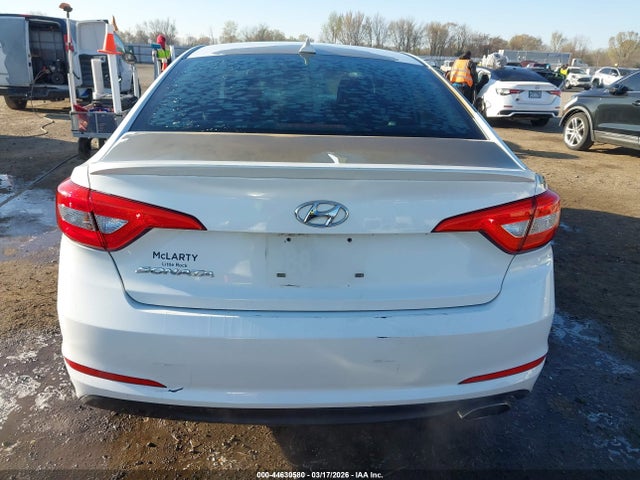 2015 Hyundai Sonata Se მანქანა იყიდება აუქციონზე, vin: 5NPE24AF2FH045396, აუქციონის ნომერი: 44630580