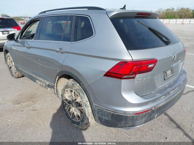 3VV3B7AX8MM112383 Volkswagen Tiguan 2.0t Se/2.0t Se R-line Black/2.0t Sel