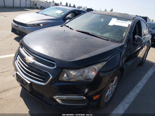 Chevrolet Cruze 1lt Auto 2015 1G1PC5SB4F7289894 Image 2
