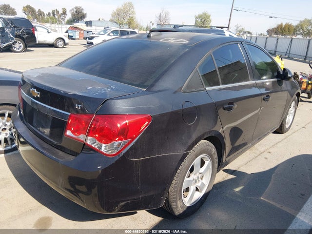Chevrolet Cruze 1lt Auto 2015 1G1PC5SB4F7289894 Image 4