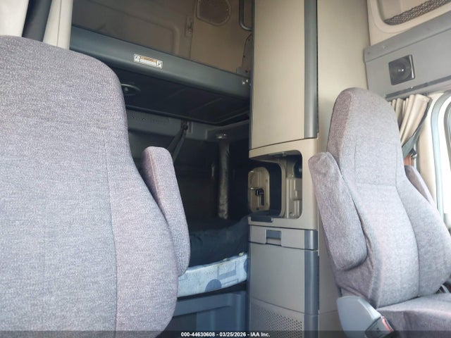 Freightliner Cascadia 125 2015 3AKJGLD50FSGC4651 Image 6